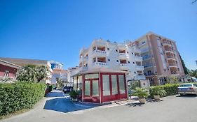 Dimic Ellite Accommodation